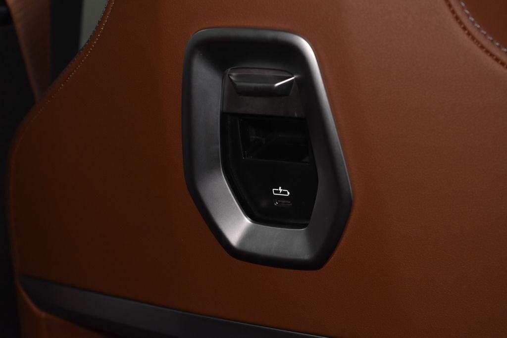 2025 BMW i7 xDrive60
