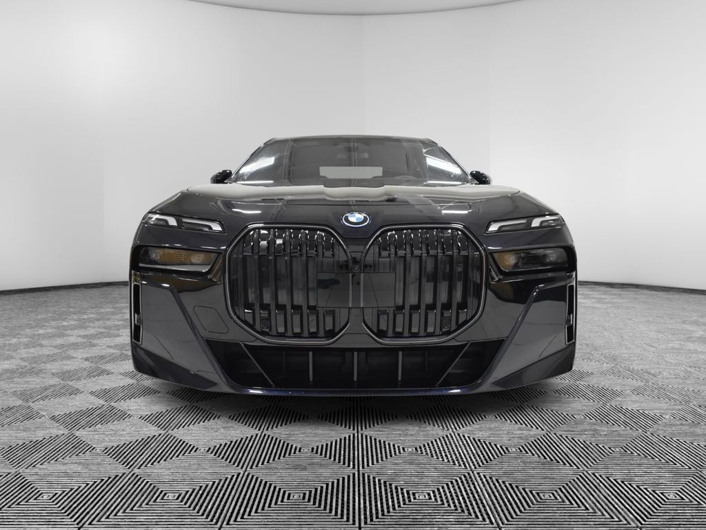 2025 BMW i7 xDrive60