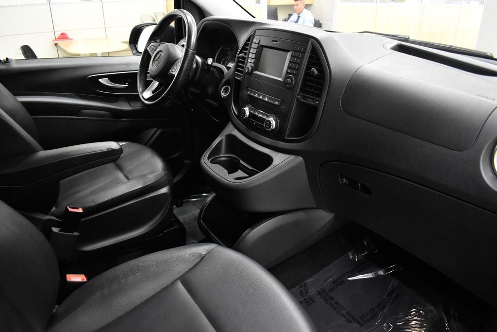 2016 Mercedes-Benz Metris Passenger