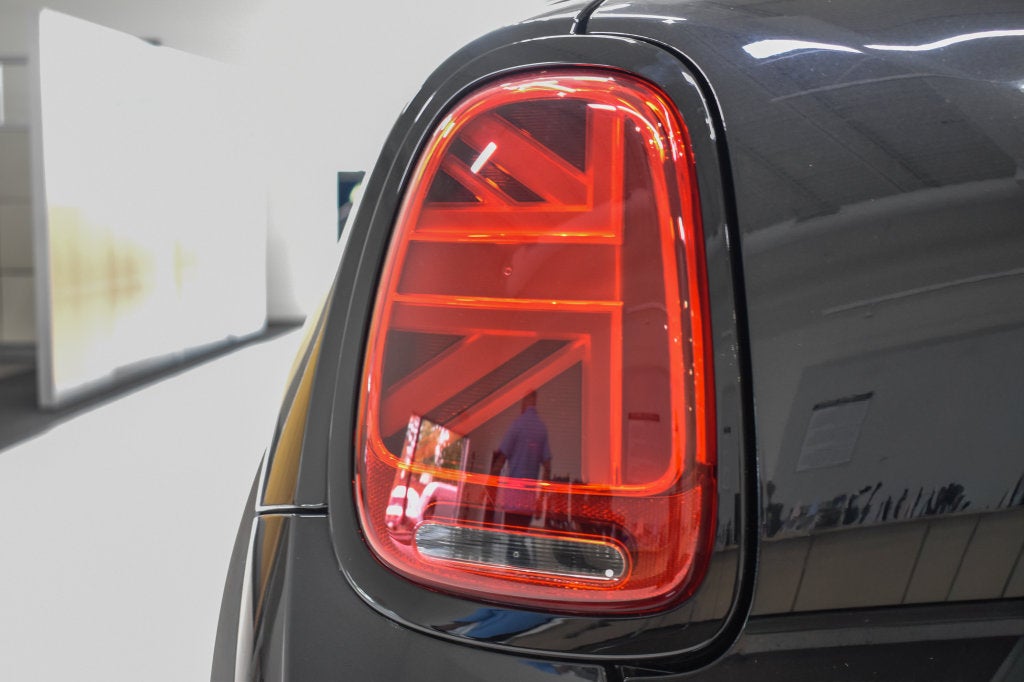 2023 MINI John Cooper Works Iconic