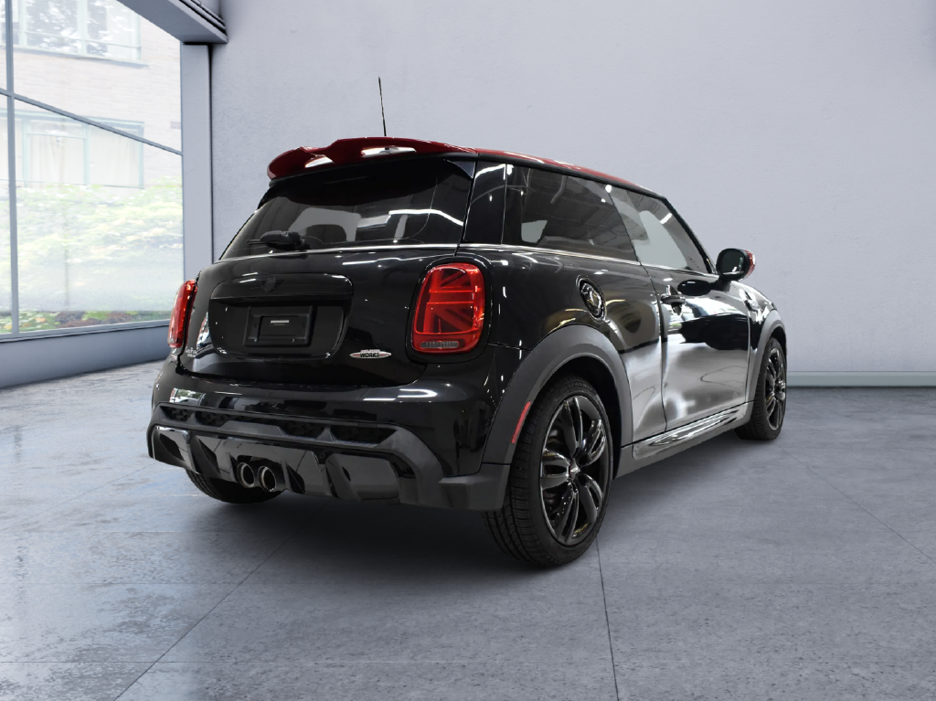 2023 MINI John Cooper Works Iconic