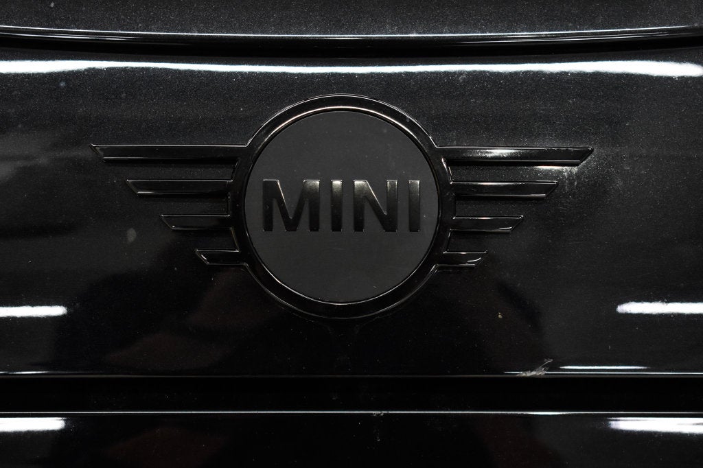 2023 MINI John Cooper Works Iconic