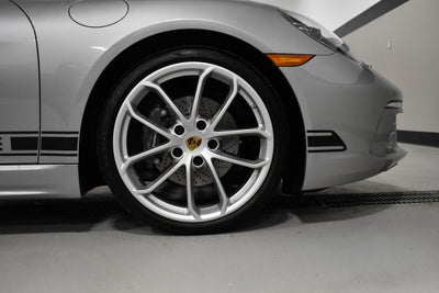 2025 Porsche 718 Cayman Style Edition