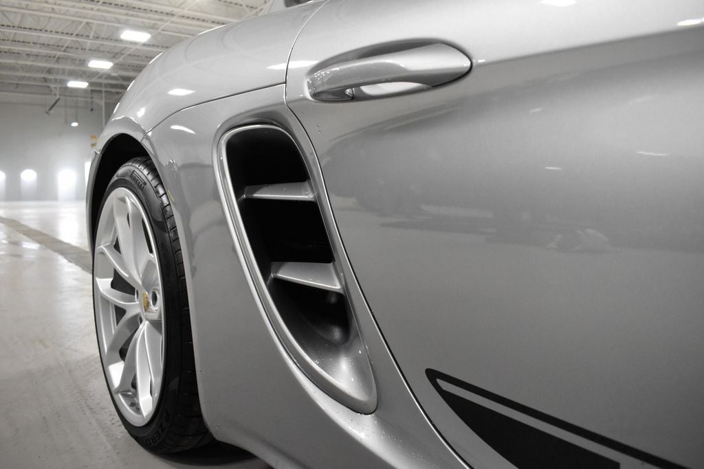 2025 Porsche 718 Cayman Style Edition