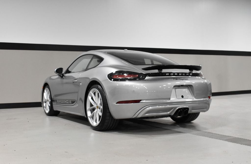 2025 Porsche 718 Cayman Style Edition