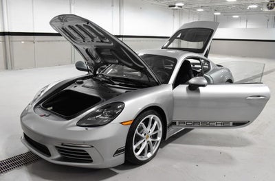 2025 Porsche 718 Cayman Style Edition