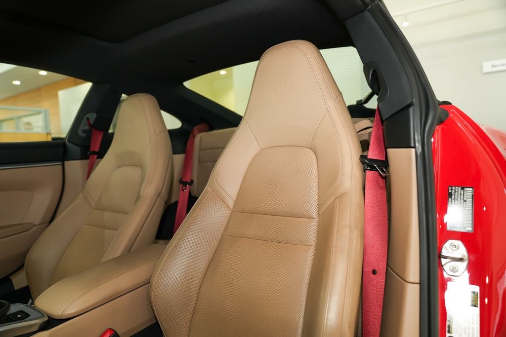 2020 Porsche 911 Carrera S