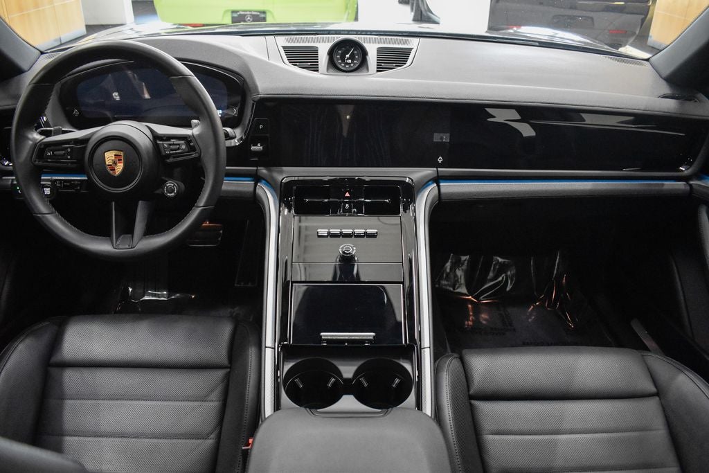 2025 Porsche Panamera E-Hybrid 4