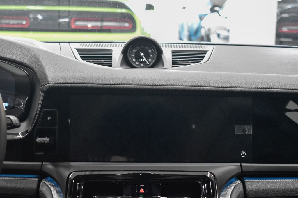 2025 Porsche Panamera E-Hybrid 4