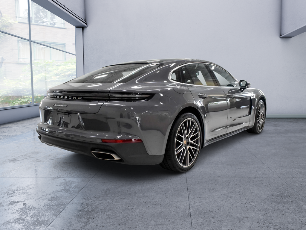 2025 Porsche Panamera E-Hybrid 4
