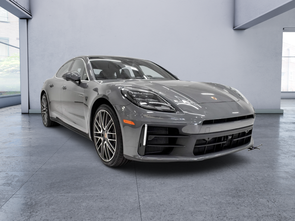 2025 Porsche Panamera E-Hybrid 4