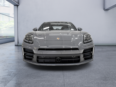 2025 Porsche Panamera E-Hybrid 4