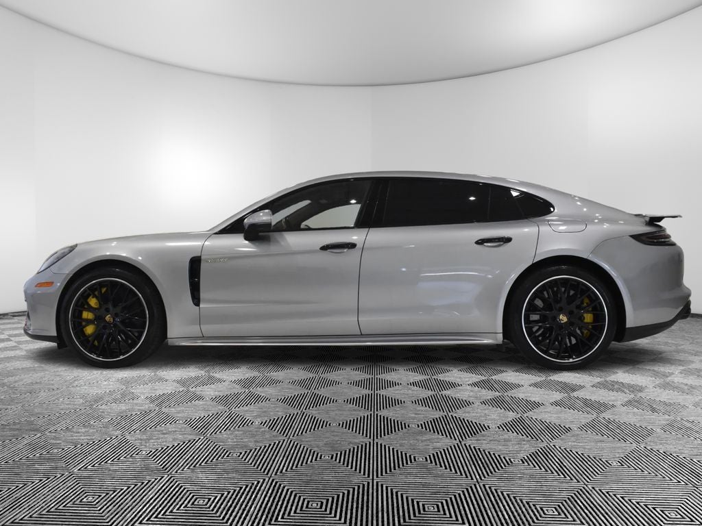 2020 Porsche Panamera E-Hybrid Turbo S Executive