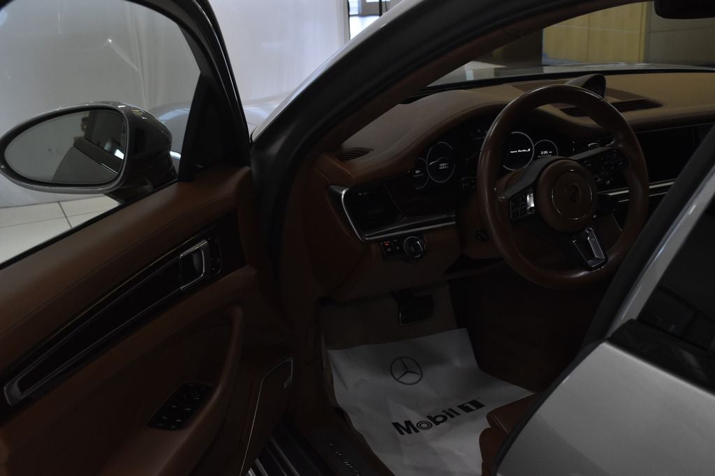 2020 Porsche Panamera E-Hybrid Turbo S Executive