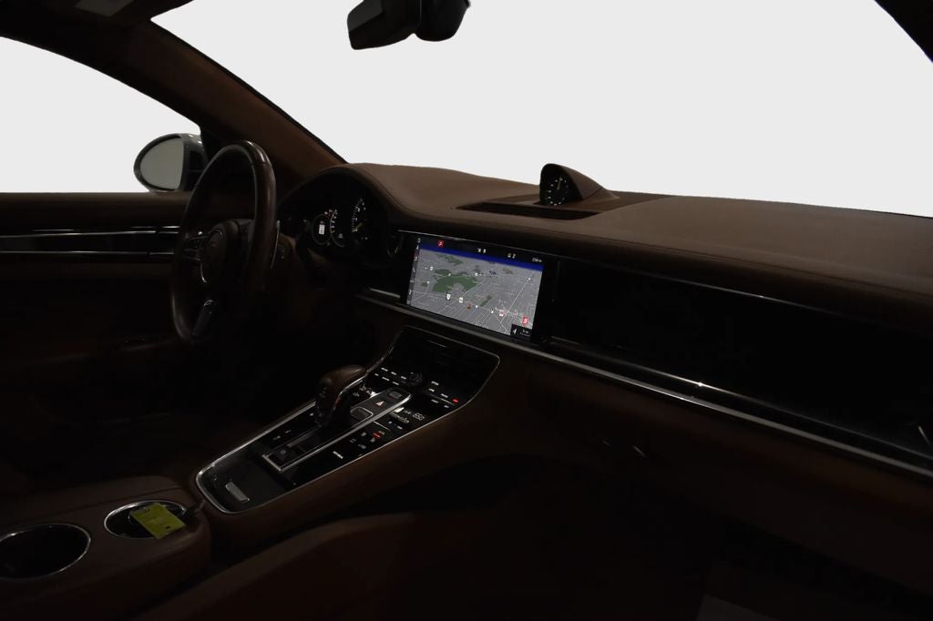 2020 Porsche Panamera E-Hybrid Turbo S Executive