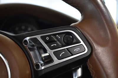 2020 Porsche Panamera E-Hybrid Turbo S Executive