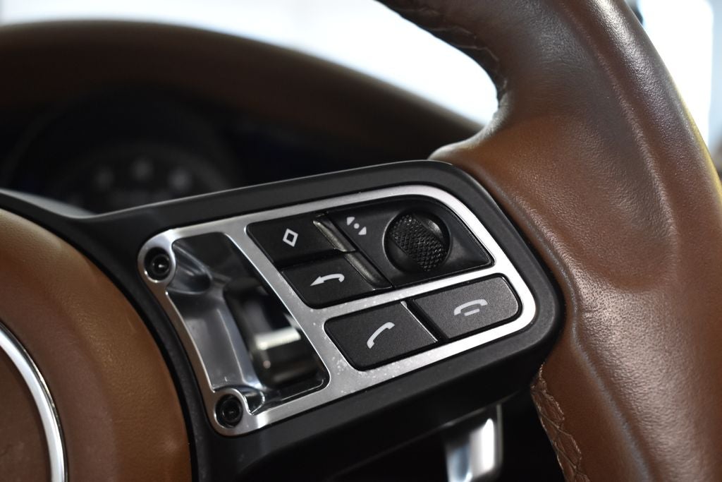 2020 Porsche Panamera E-Hybrid Turbo S Executive