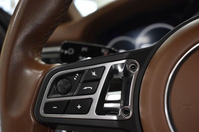 2020 Porsche Panamera E-Hybrid Turbo S Executive