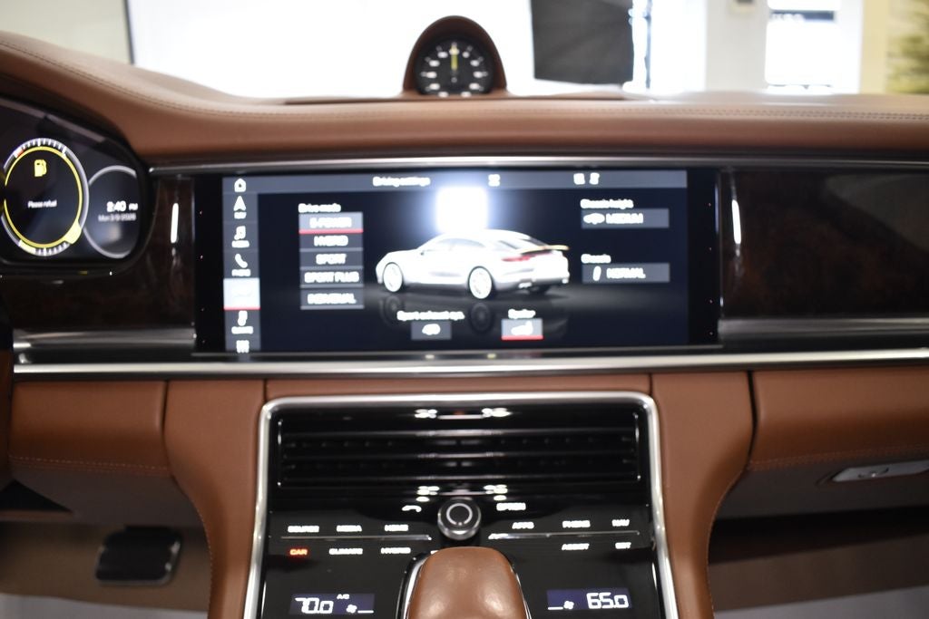 2020 Porsche Panamera E-Hybrid Turbo S Executive