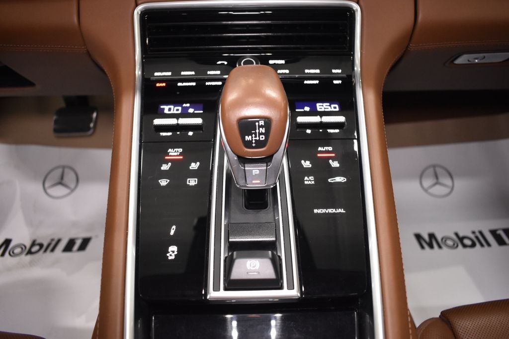 2020 Porsche Panamera E-Hybrid Turbo S Executive