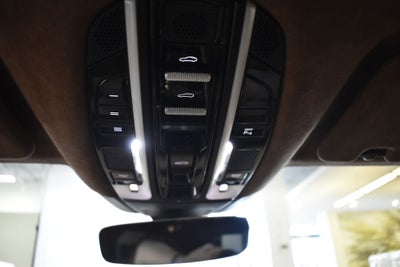 2020 Porsche Panamera E-Hybrid Turbo S Executive