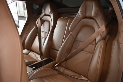 2020 Porsche Panamera E-Hybrid Turbo S Executive