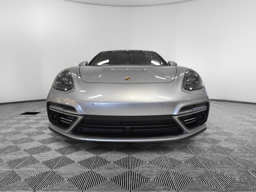 2020 Porsche Panamera E-Hybrid Turbo S Executive