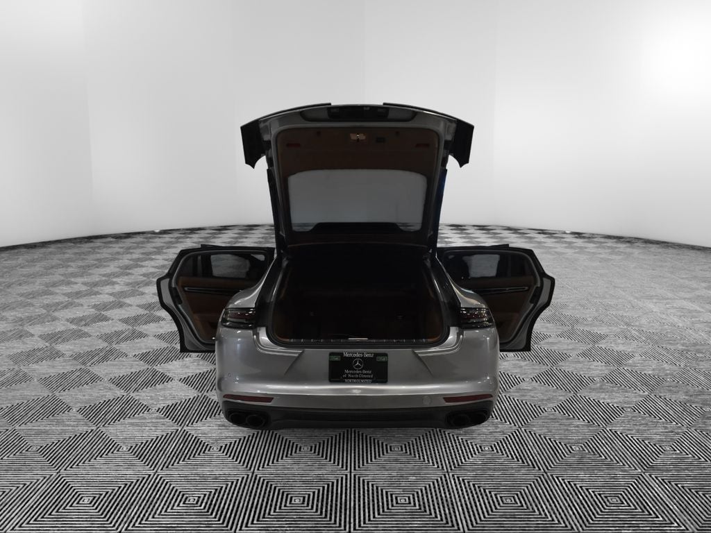 2020 Porsche Panamera E-Hybrid Turbo S Executive