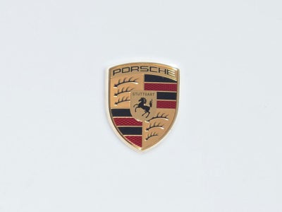 2025 Porsche 911 Carrera 4 GTS Cabriolet
