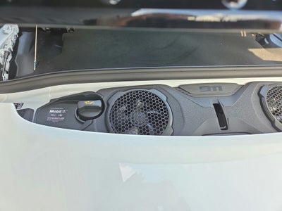 2025 Porsche 911 Carrera 4 GTS Cabriolet