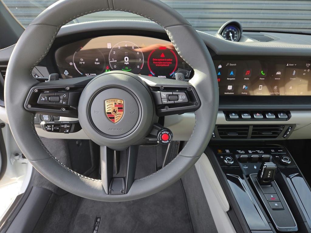 2025 Porsche 911 Carrera 4 GTS Cabriolet