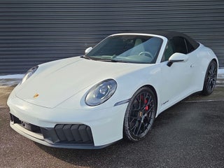 2025 Porsche 911 Carrera 4 GTS Cabriolet