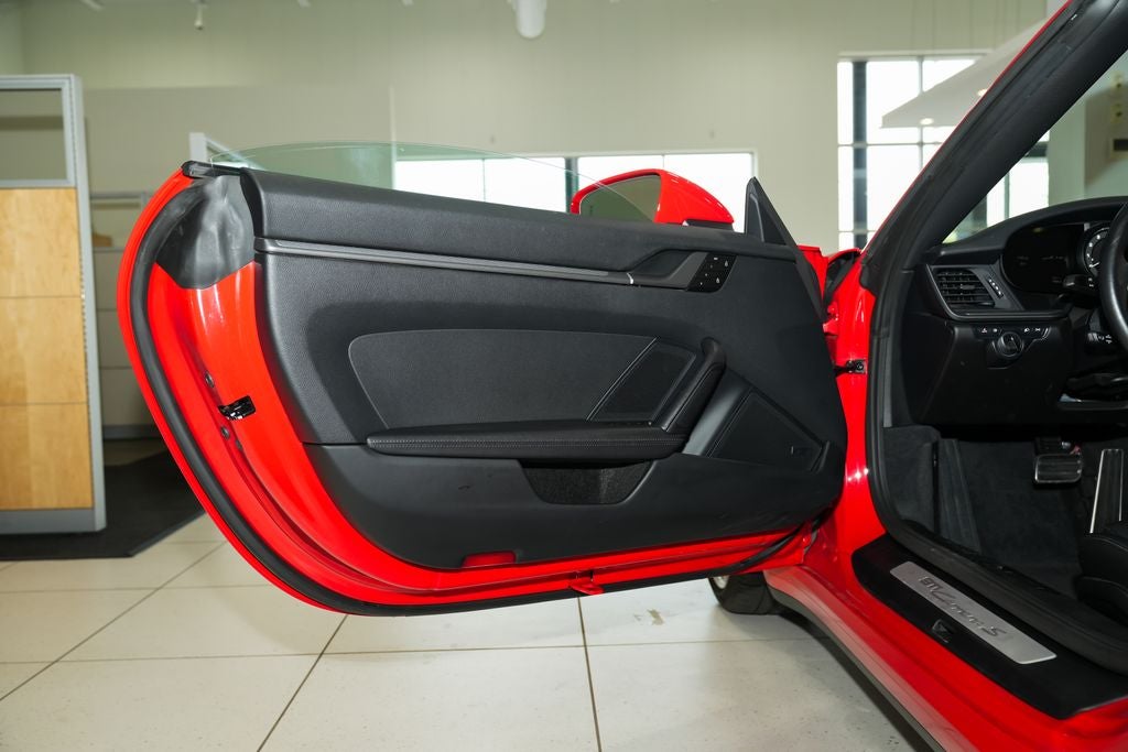 2024 Porsche 911 Carrera S Cabriolet