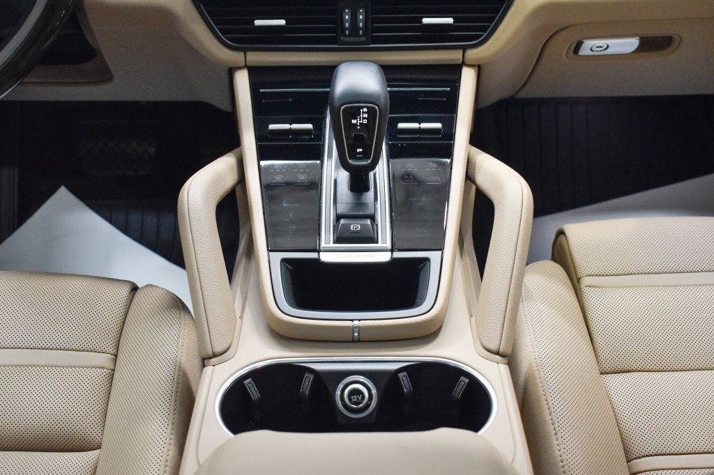 2022 Porsche Cayenne AWD