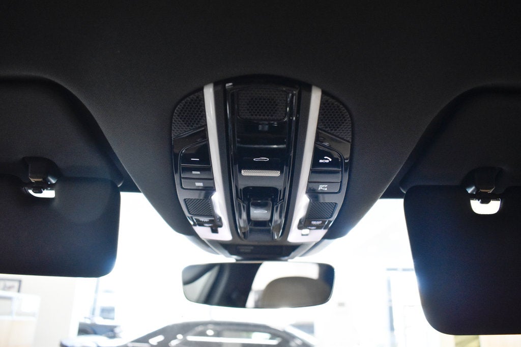 2022 Porsche Cayenne AWD