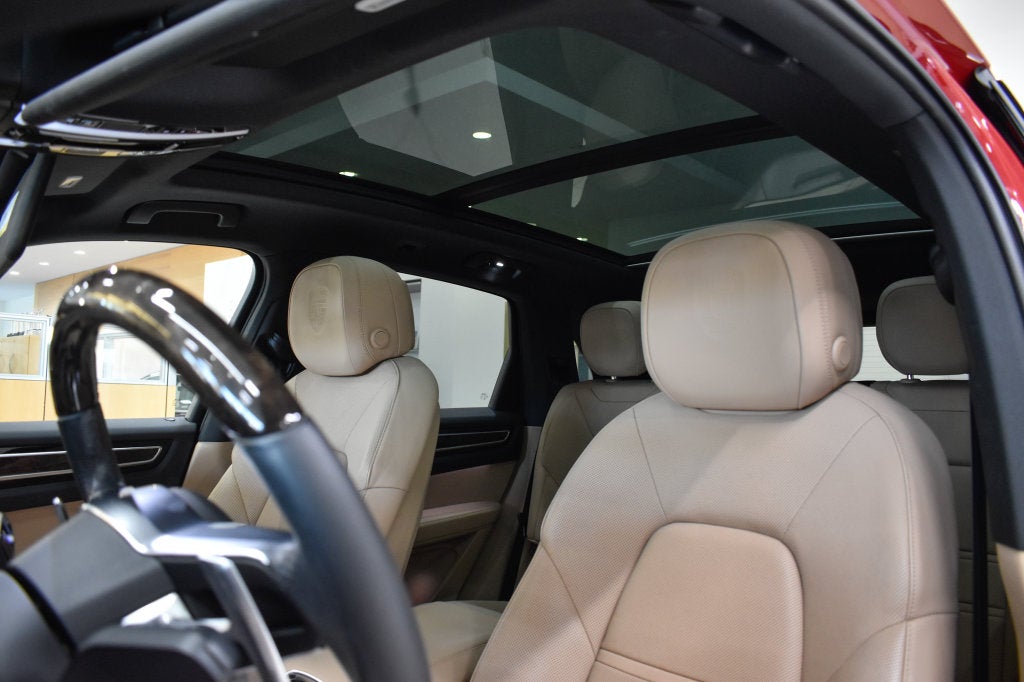 2022 Porsche Cayenne AWD