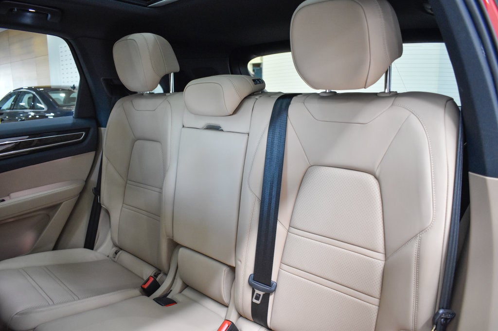 2022 Porsche Cayenne AWD