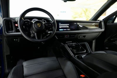 2024 Porsche Cayenne Base