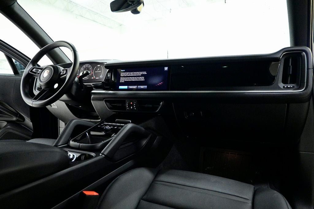 2024 Porsche Cayenne Base