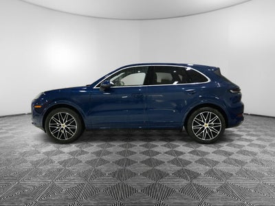 2024 Porsche Cayenne Base