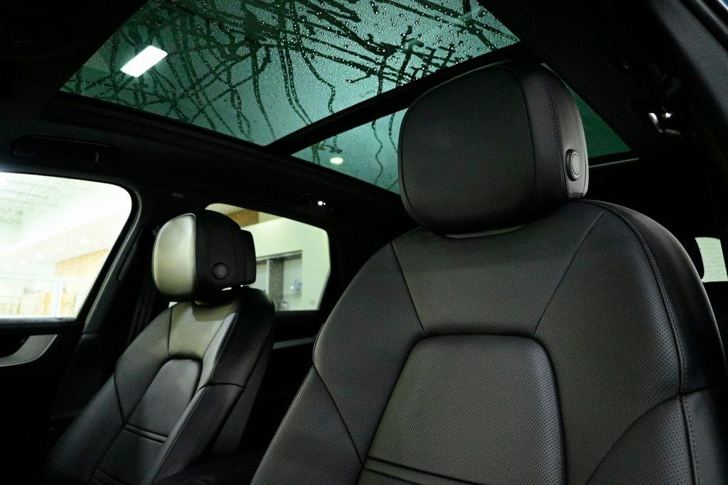 2024 Porsche Cayenne Base