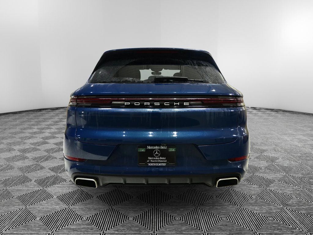 2024 Porsche Cayenne Base