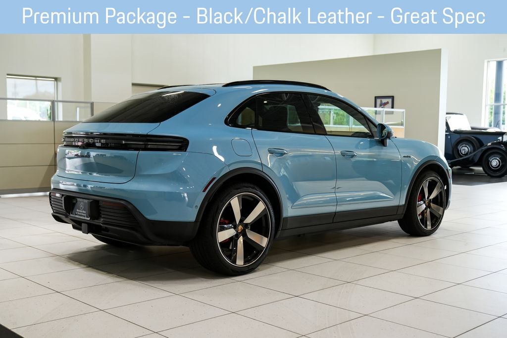 2025 Porsche Macan Electric 4S