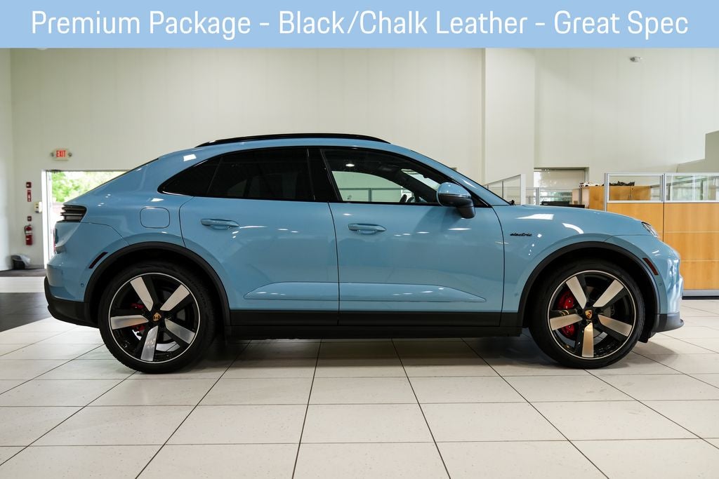 2025 Porsche Macan Electric 4S