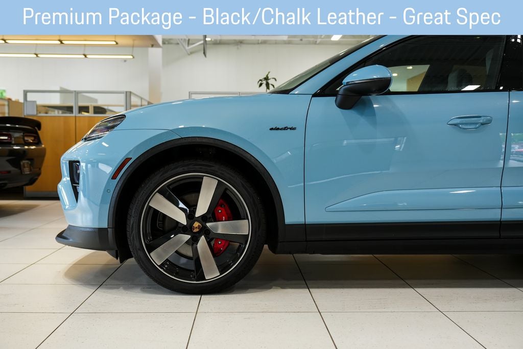 2025 Porsche Macan Electric 4S