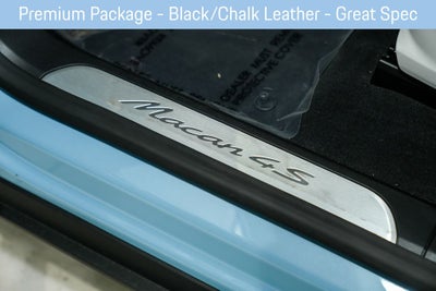 2025 Porsche Macan Electric 4S