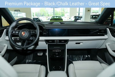 2025 Porsche Macan Electric 4S