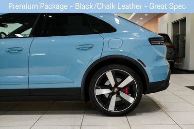 2025 Porsche Macan Electric 4S