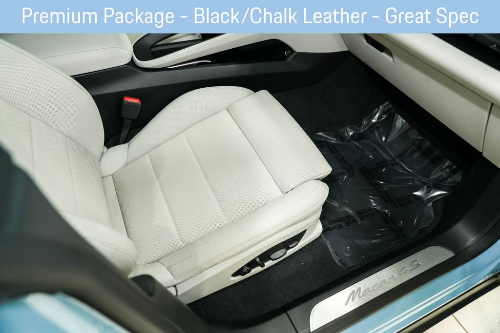 2025 Porsche Macan Electric 4S