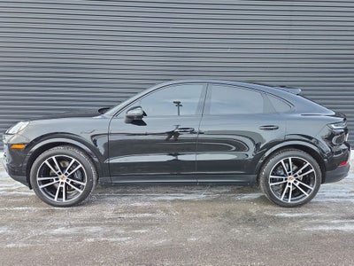 2025 Porsche Cayenne Coupe Base